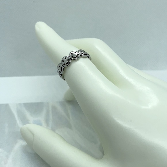 Silver Smiley Face Stackable Ring - Picture 9 of 11
